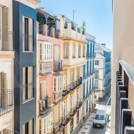 Appartement Pop Art Gem With Paintings By Local Artist By Rems *