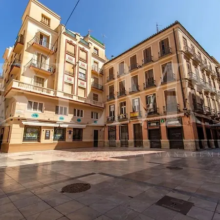 Apartment Pop Art Gem With Paintings By Local Artist By Rems Malaga